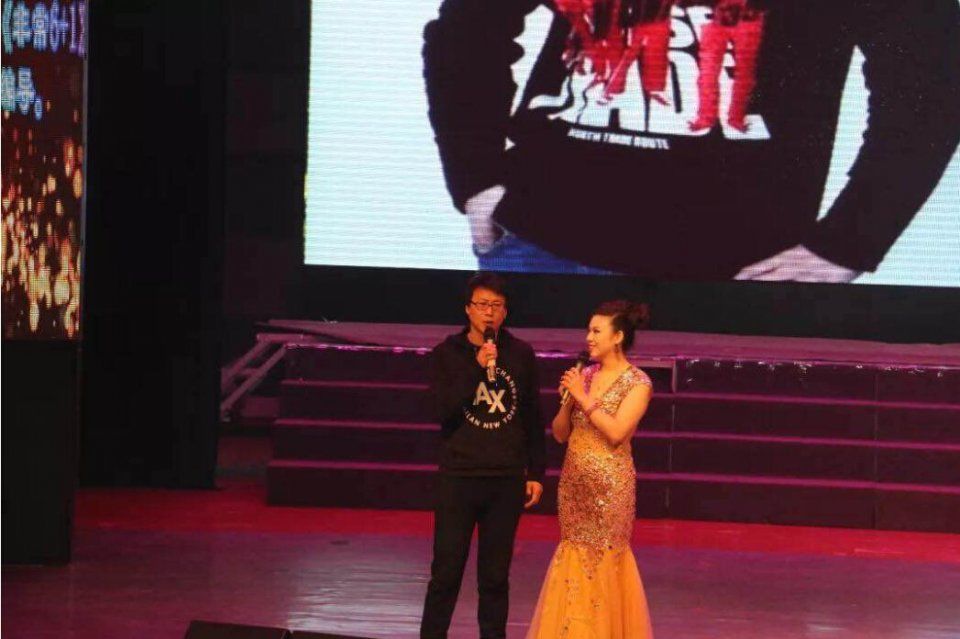 东方卫视跨年晚会203，星光璀璨，共迎新章东方卫视跨年晚会2022
